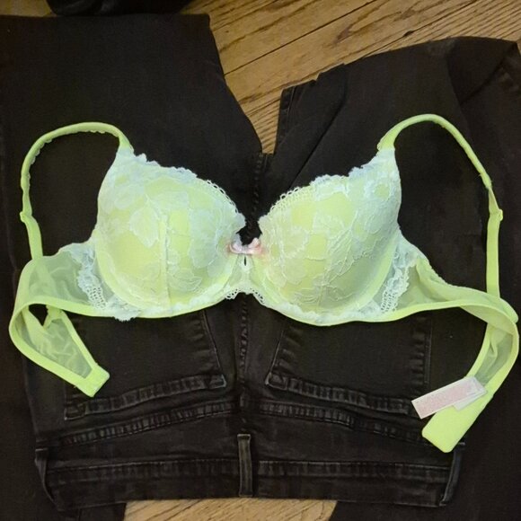 Victoria's Secret BBV Lace Bra 36B neon yellow with white lace push - Picture 1 of 7